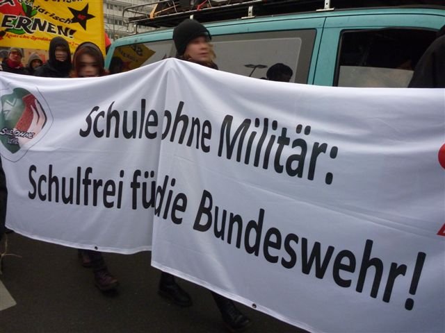20111117bildungsdemo22